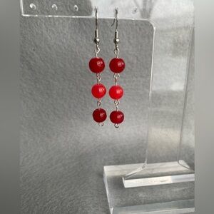 Hand crafted light and dark red dangle‎ earrings